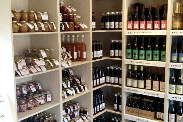 Puoti ©Mustila Viini